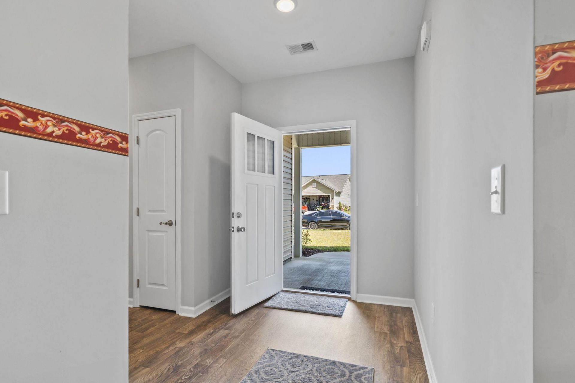 176 Springtide Dr. Photo 14