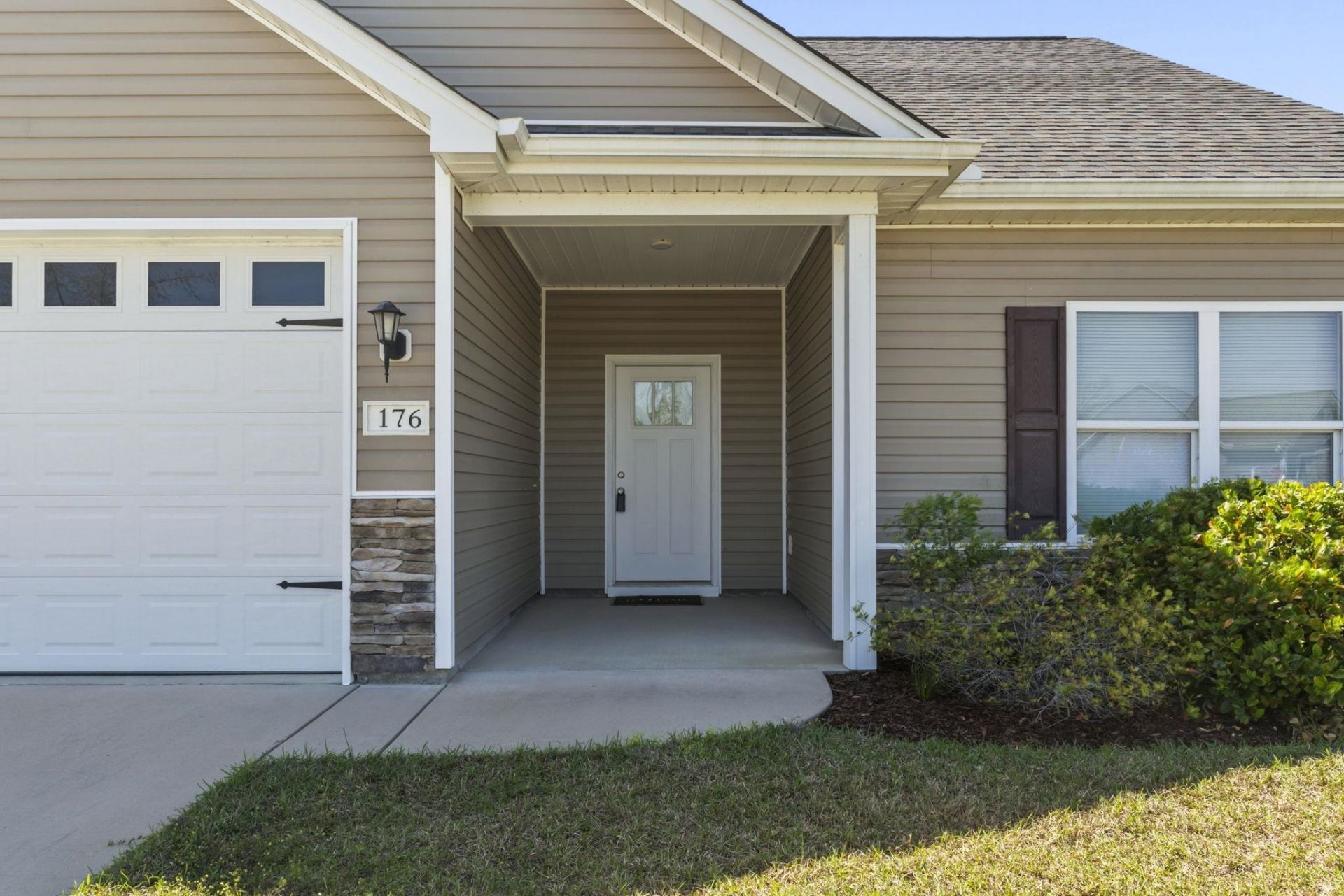 176 Springtide Dr. Photo 33