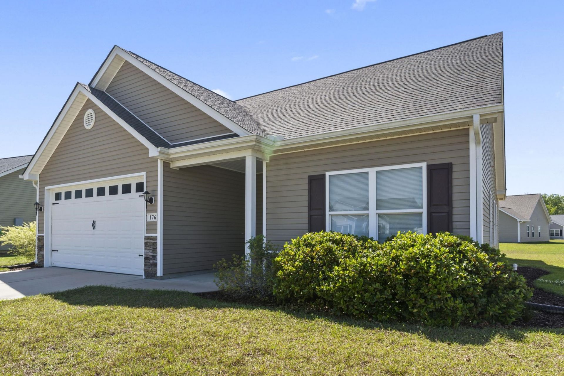 176 Springtide Dr. Photo 34