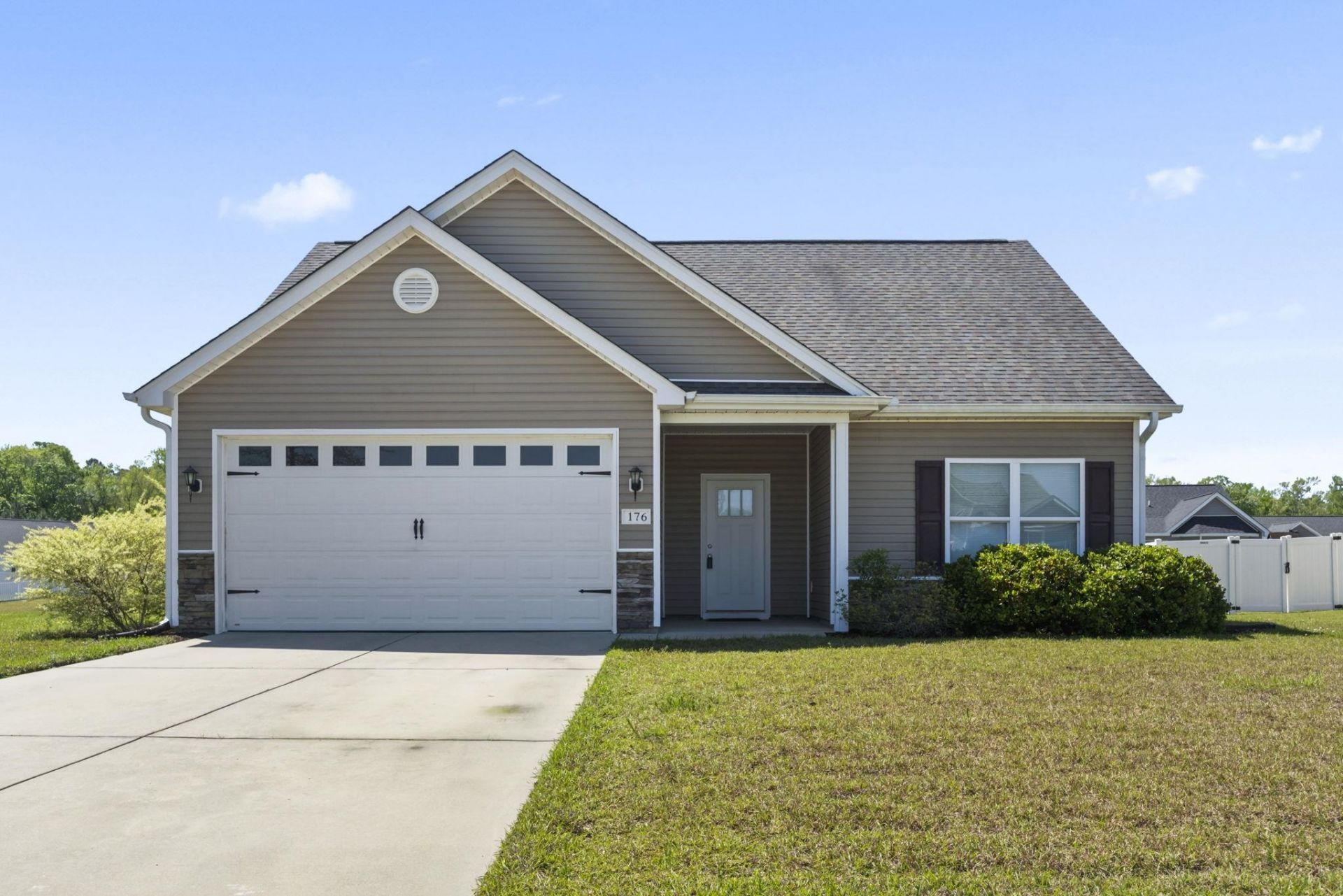 176 Springtide Dr. Photo 37