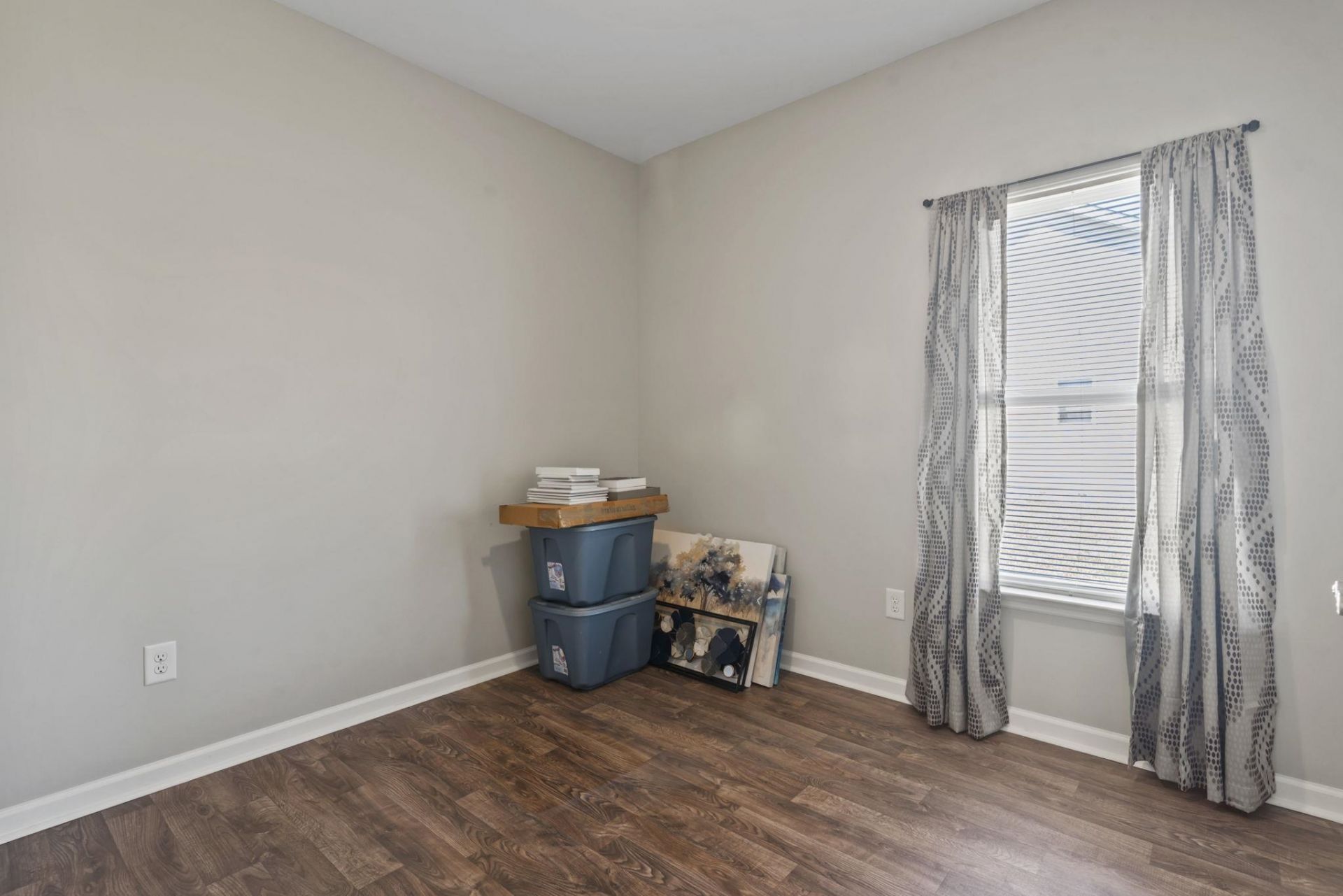 176 Springtide Dr. Photo 6