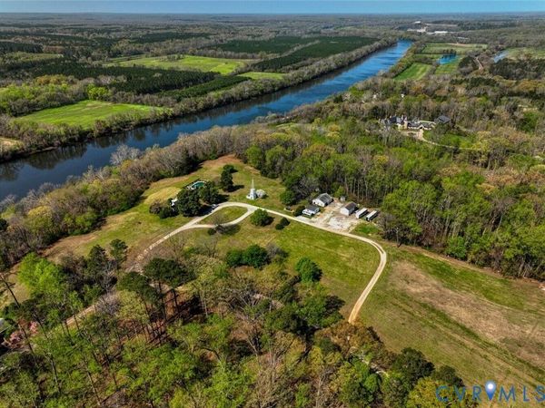 220 Vinita Circle , Richmond, VA 23238