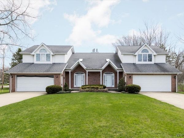 4497 Abbott Road, Unit 4495, Orchard Park, NY 14127