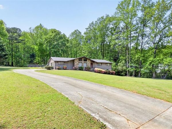 249 Poplar Street NW, Lilburn, GA 30047