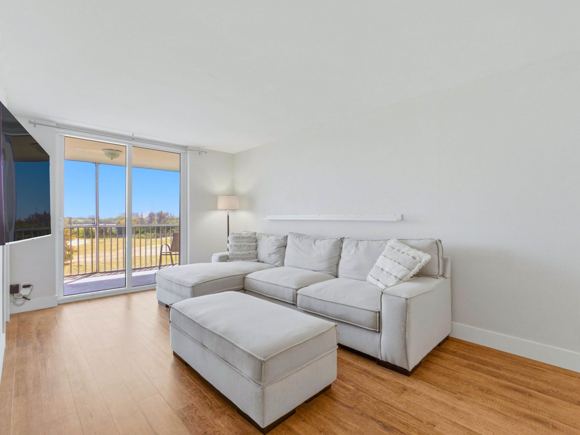 5500 NW 2nd Avenue, Unit 519, Boca Raton, FL 33487 Photo