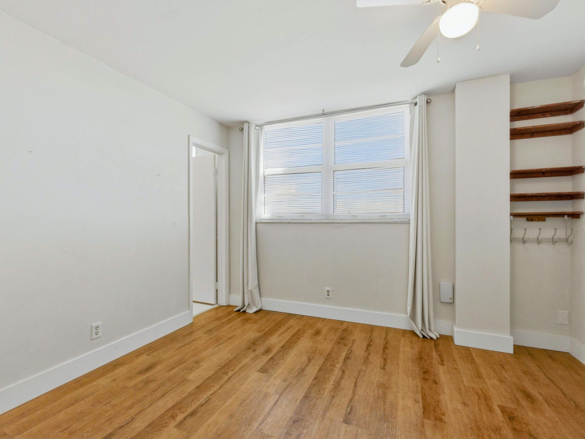 5500 NW 2nd Avenue, Unit 519, Boca Raton, FL 33487 Photo