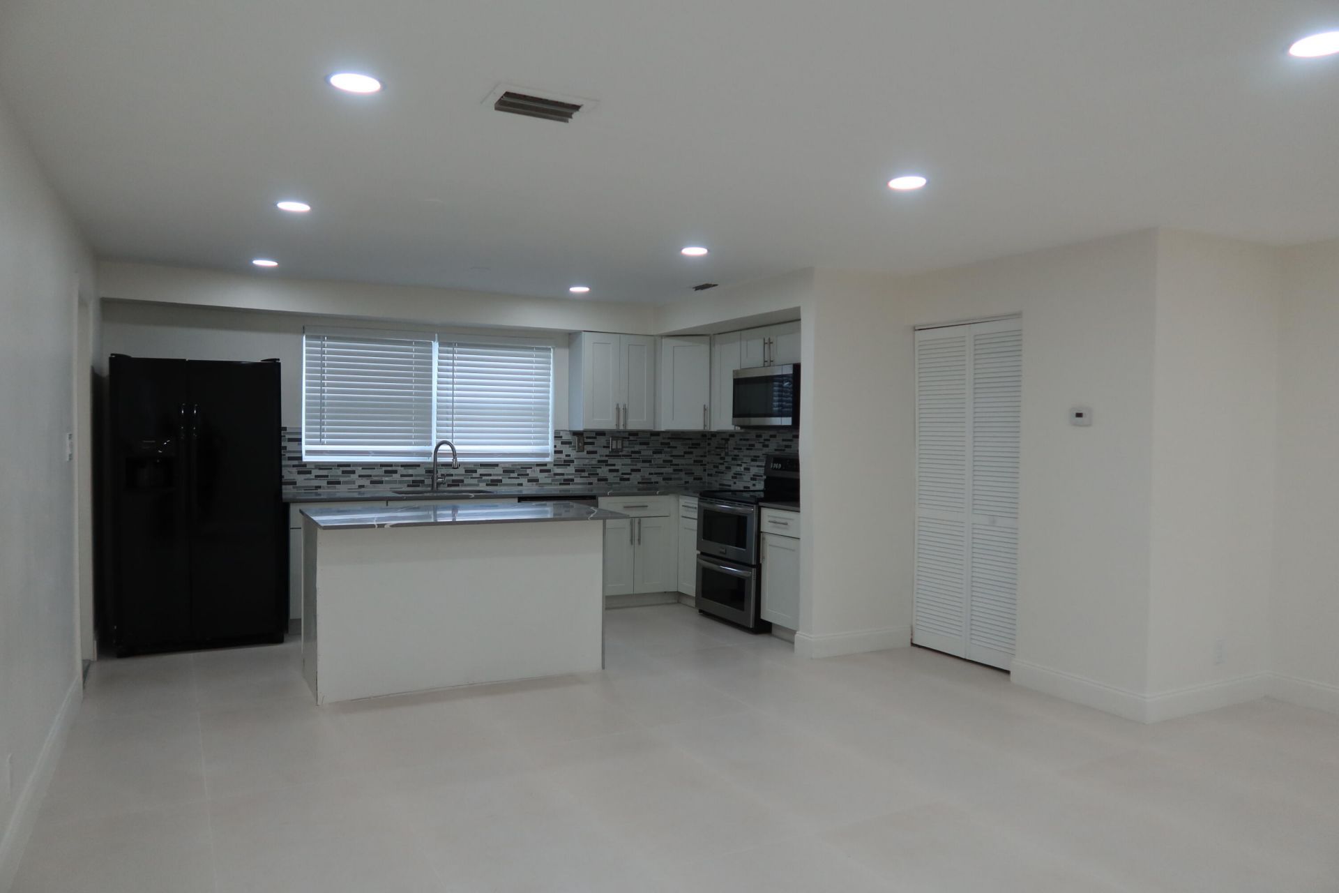 2630 SW 49th Court, Fort Lauderdale, FL 33312 Photo