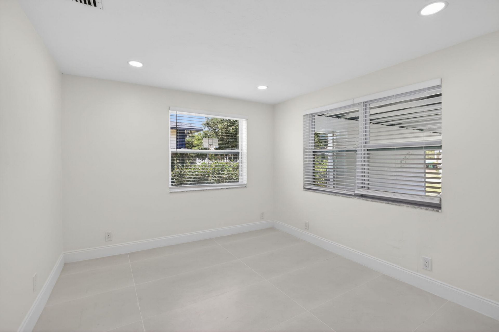 2630 SW 49th Court, Fort Lauderdale, FL 33312 Photo