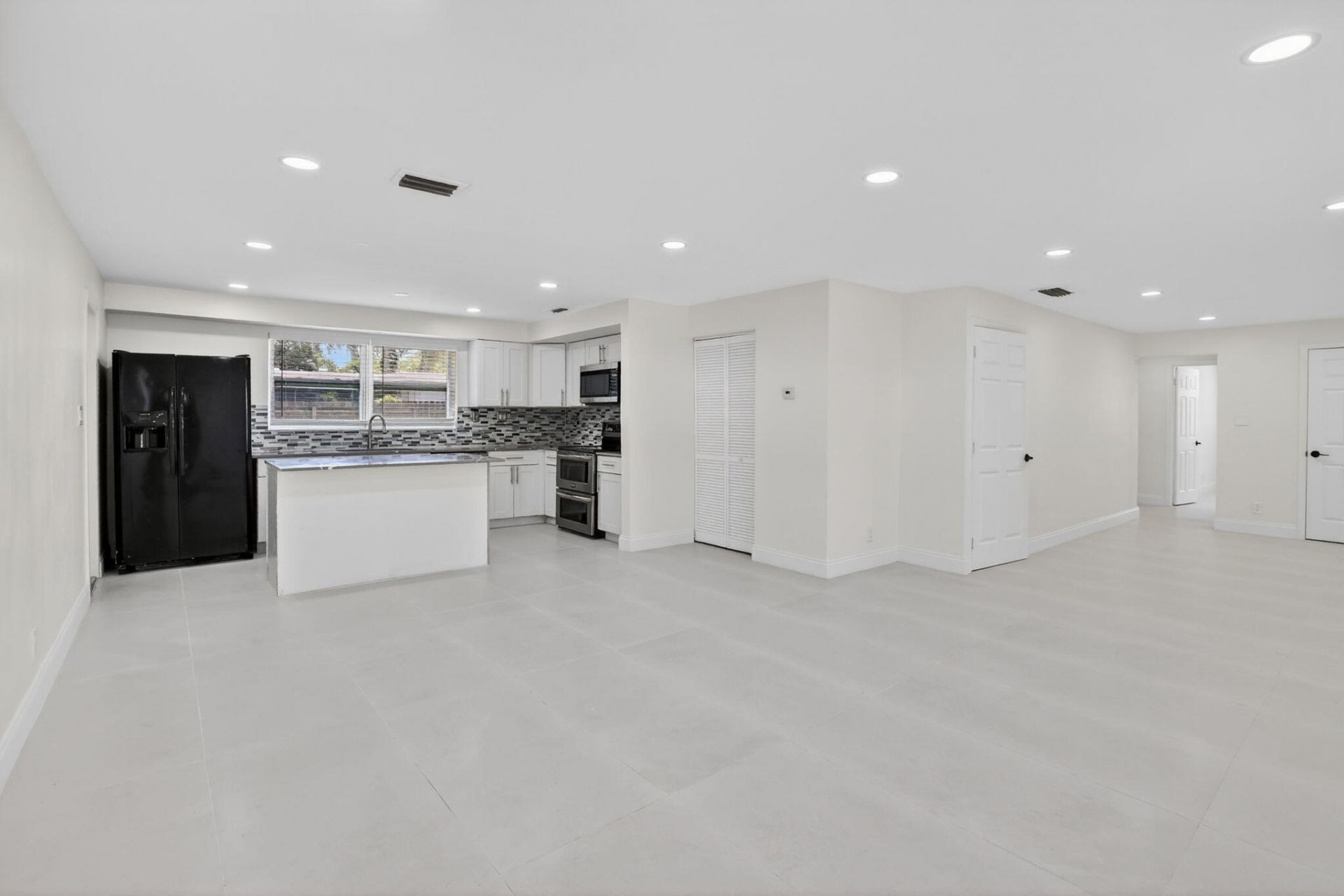 2630 SW 49th Court, Fort Lauderdale, FL 33312 Photo