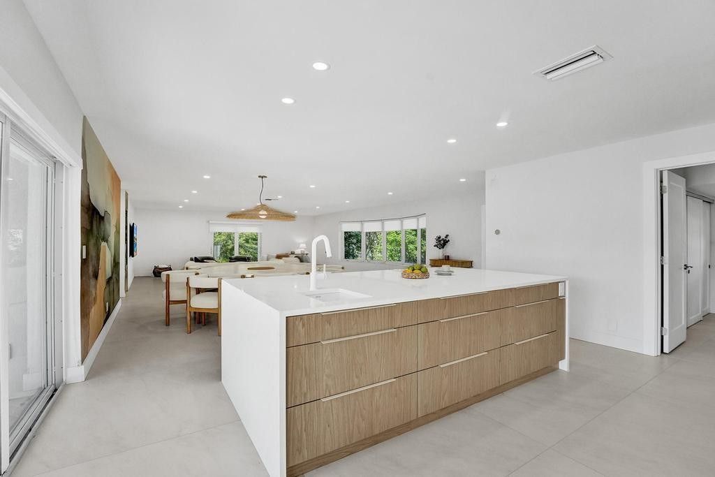 5581 NE 31st Avenue, Fort Lauderdale, FL 33308 Photo