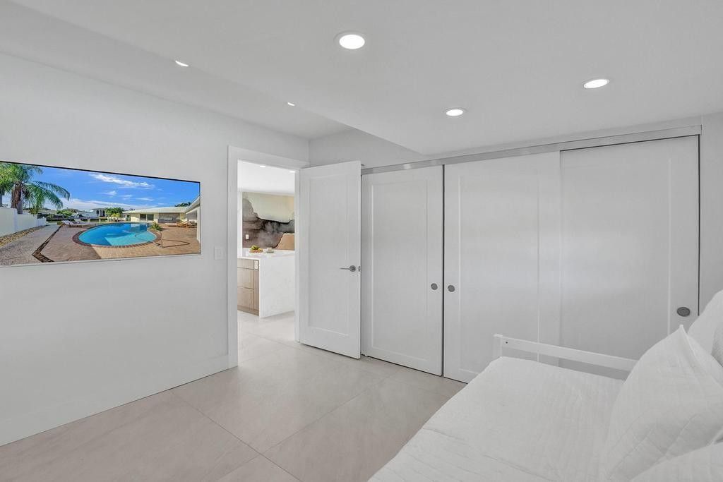 5581 NE 31st Avenue, Fort Lauderdale, FL 33308 Photo