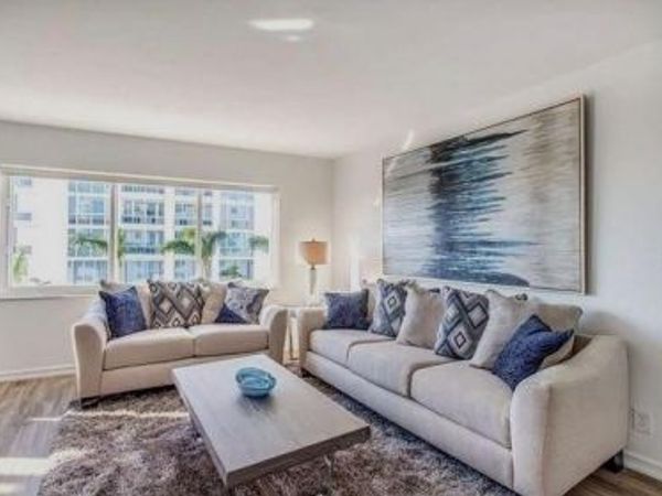 720 Bayshore Drive, Unit 403, Fort Lauderdale, FL 33304