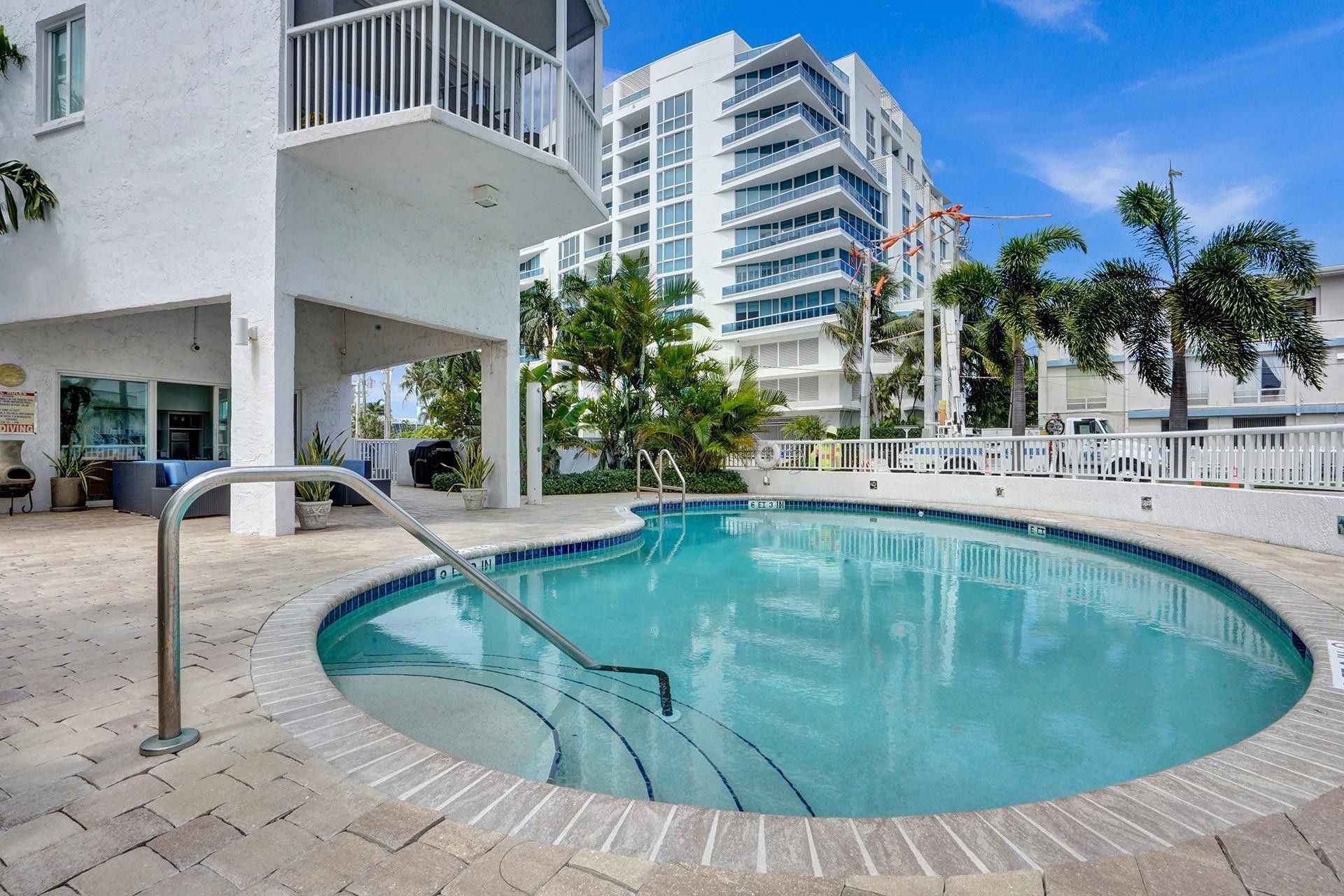 720 Bayshore Drive, Unit 403, Fort Lauderdale, FL 33304 Photo