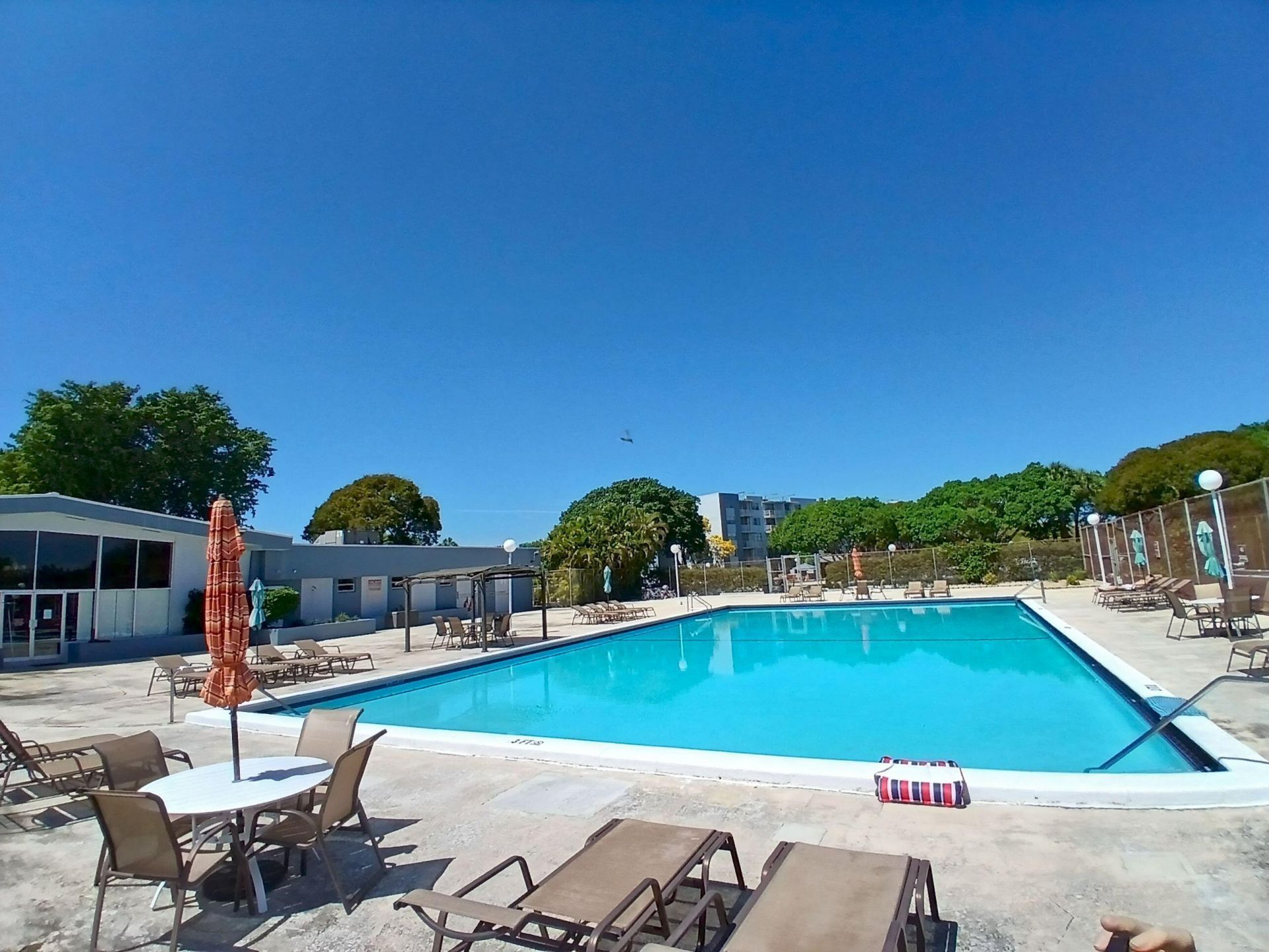 470 Executive Center Drive, Unit 4n, West Palm Beach, FL 33401 Photo