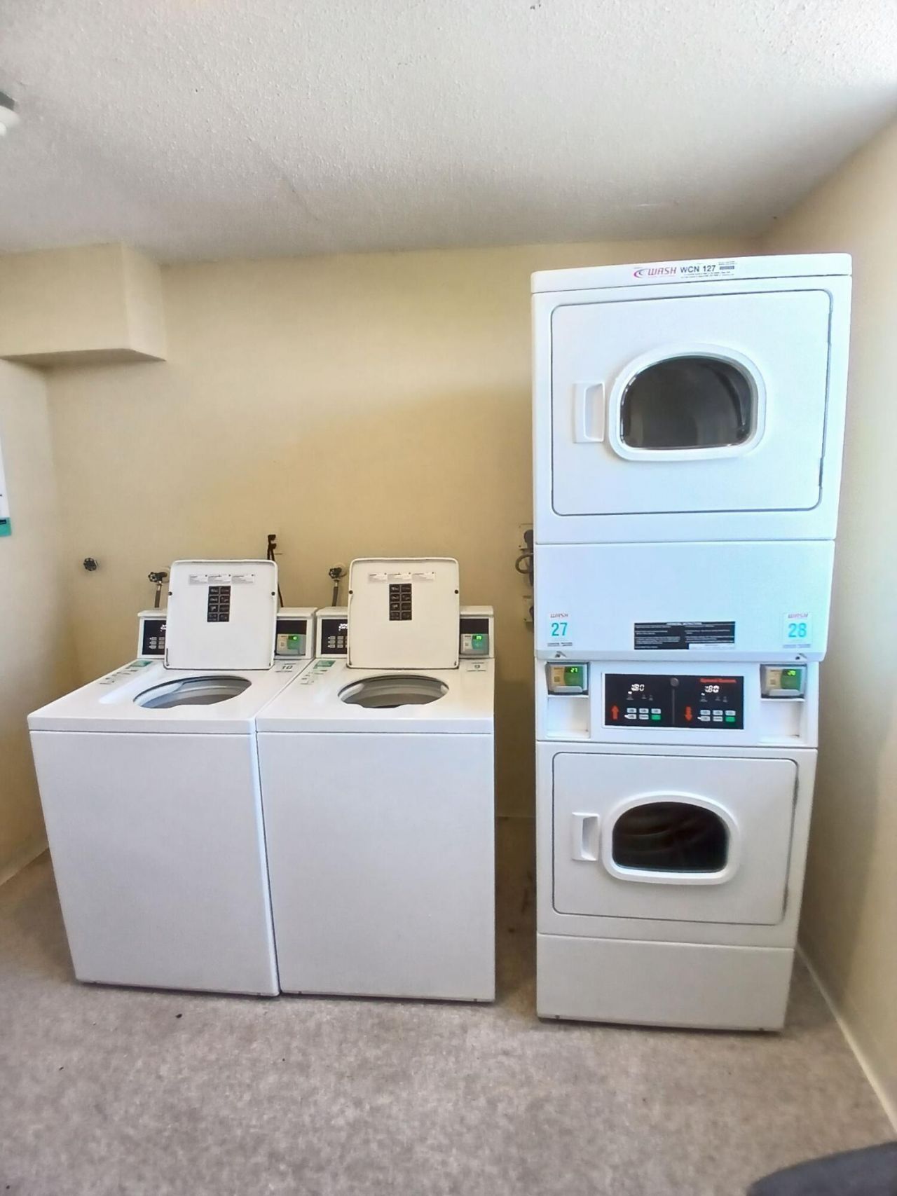 470 Executive Center Drive, Unit 4n, West Palm Beach, FL 33401 Photo