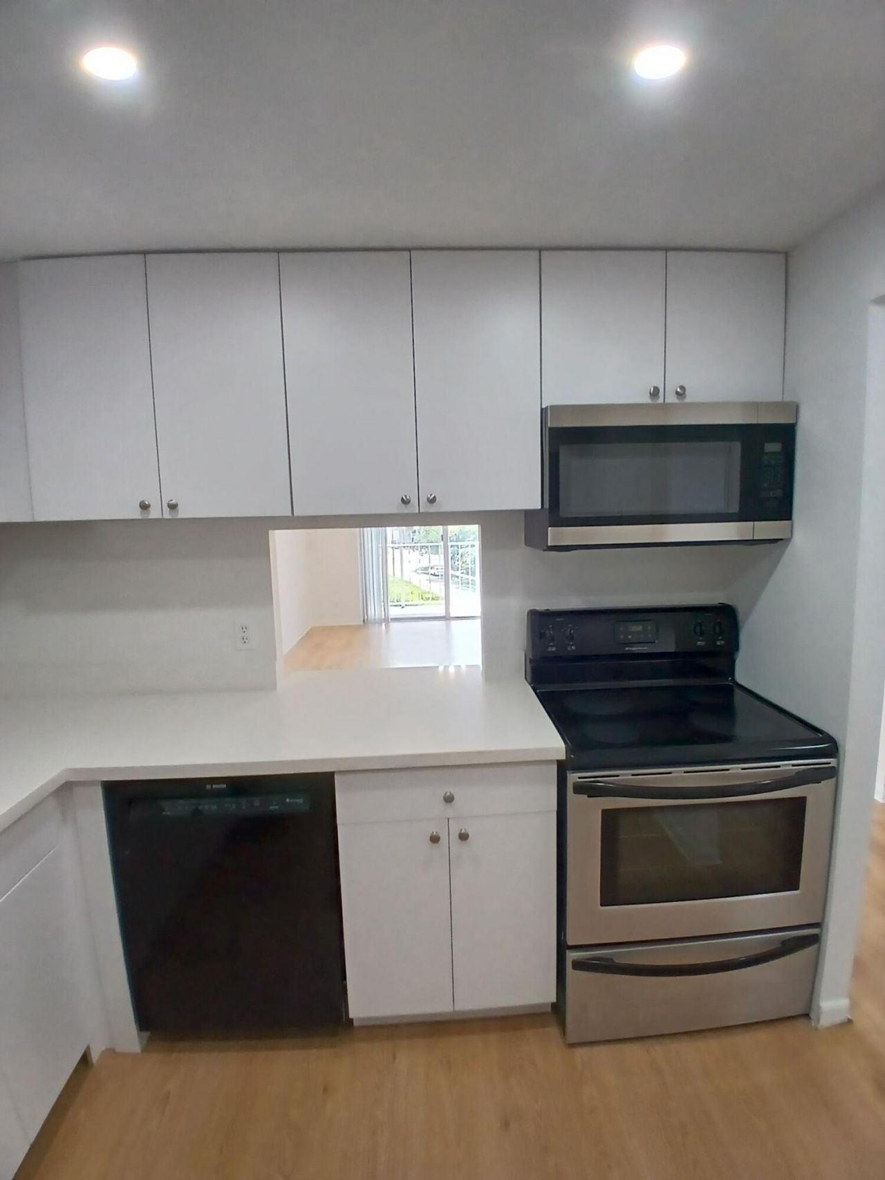 470 Executive Center Drive, Unit 4n, West Palm Beach, FL 33401 Photo