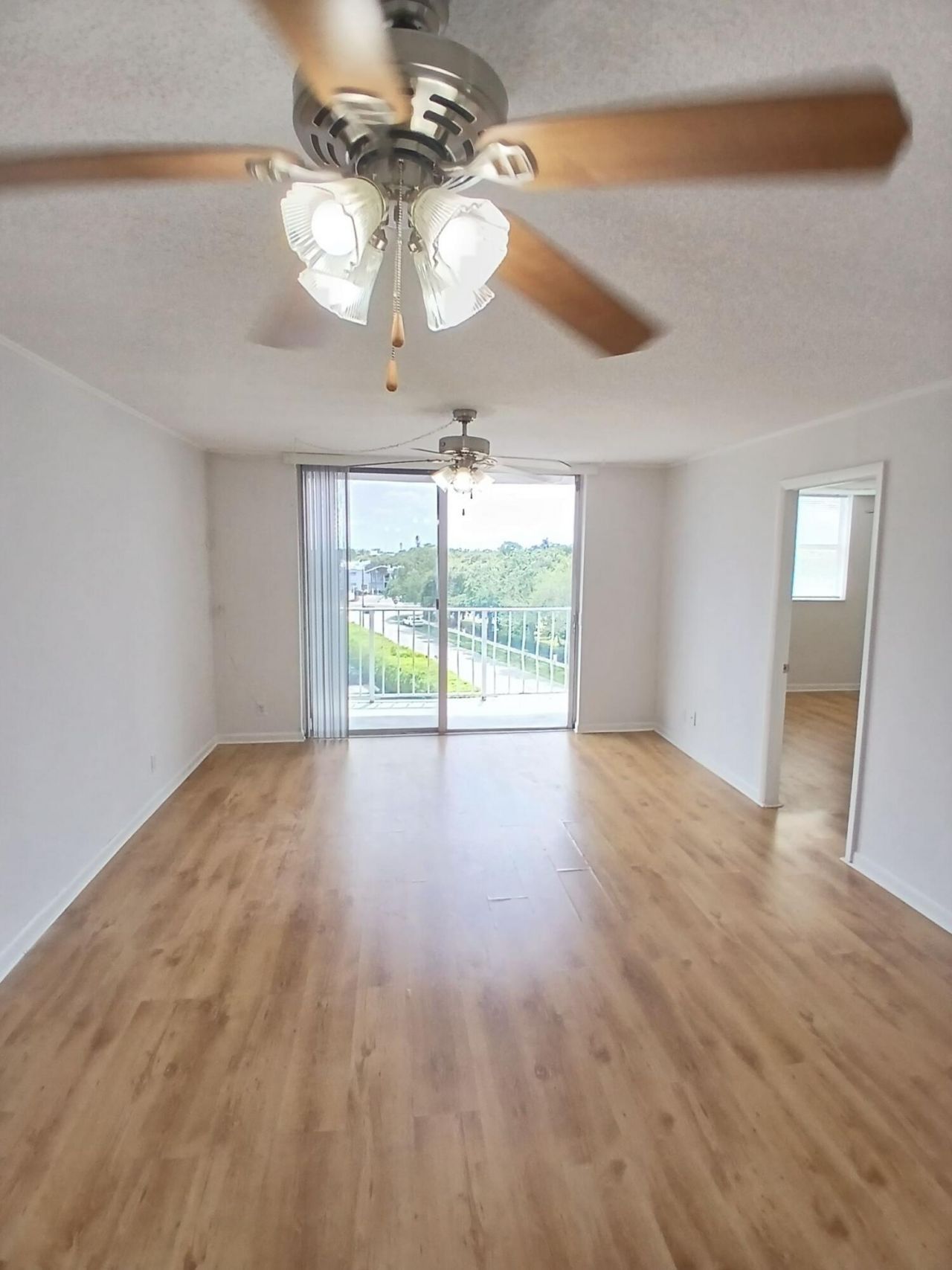 470 Executive Center Drive, Unit 4n, West Palm Beach, FL 33401 Photo