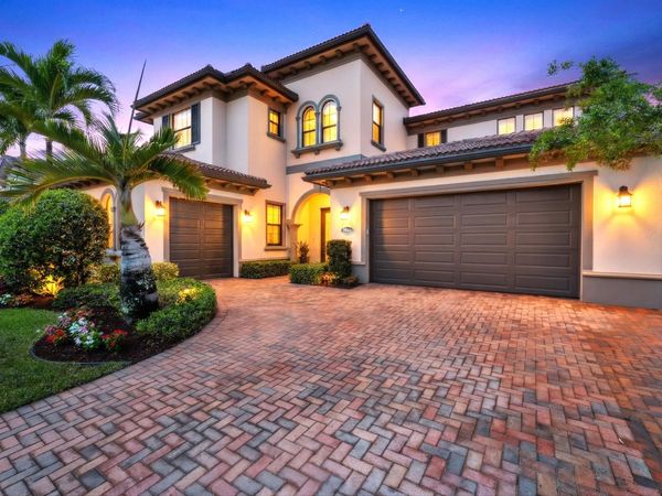 8685 Watercrest Circle W, Parkland, FL 33076