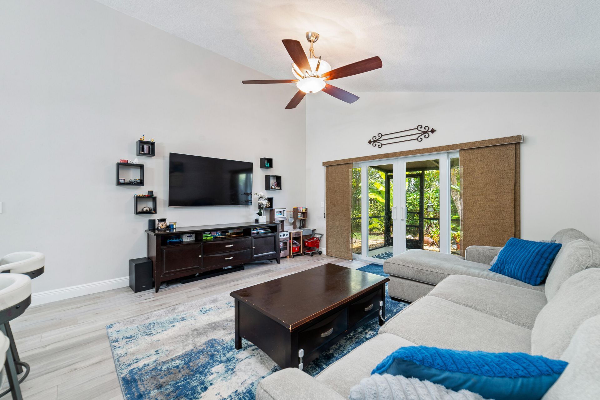 22585 Middletown Drive, Boca Raton, FL 33428 Photo