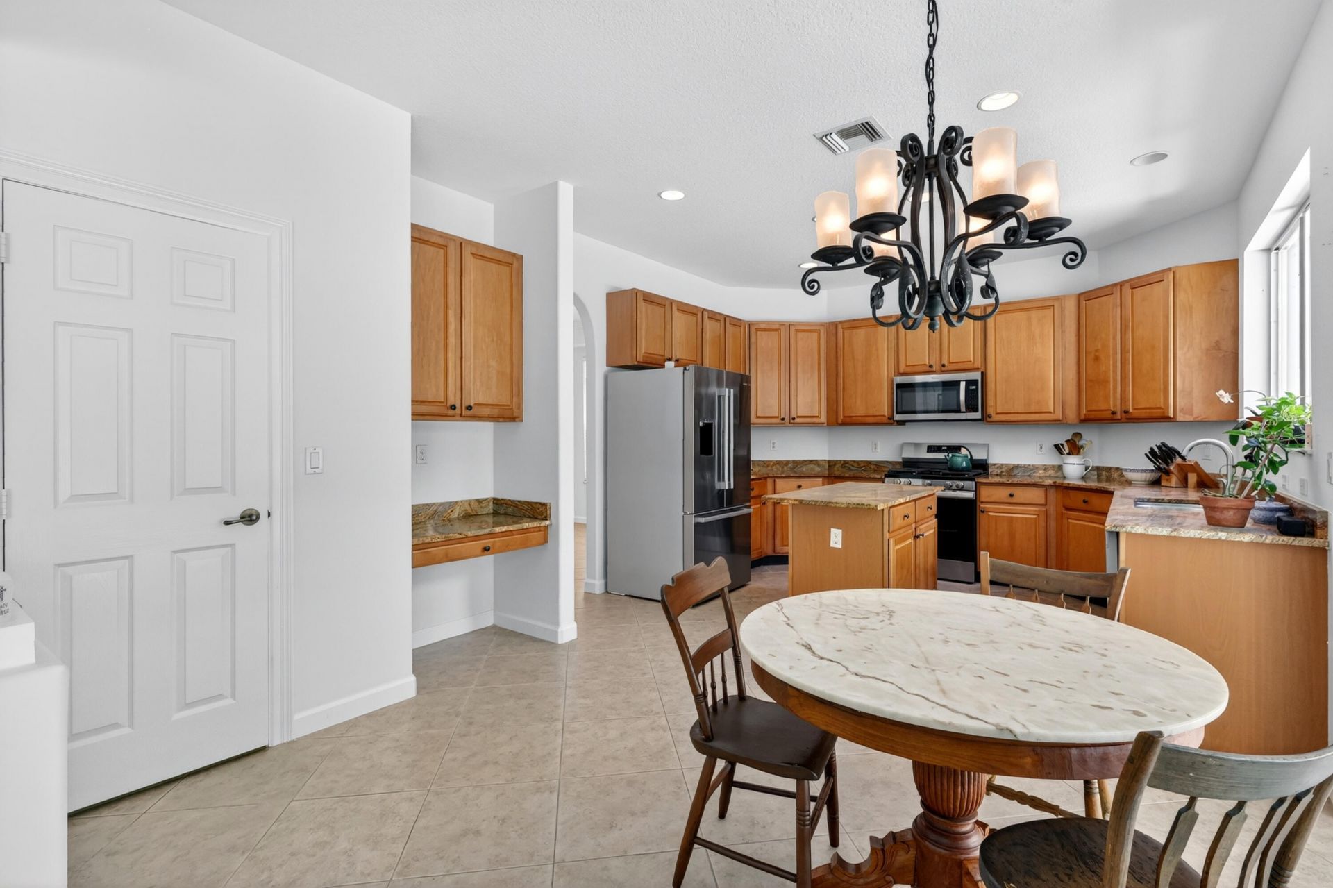 194 Lone Pine Drive, Palm Beach Gardens, FL 33410 Photo