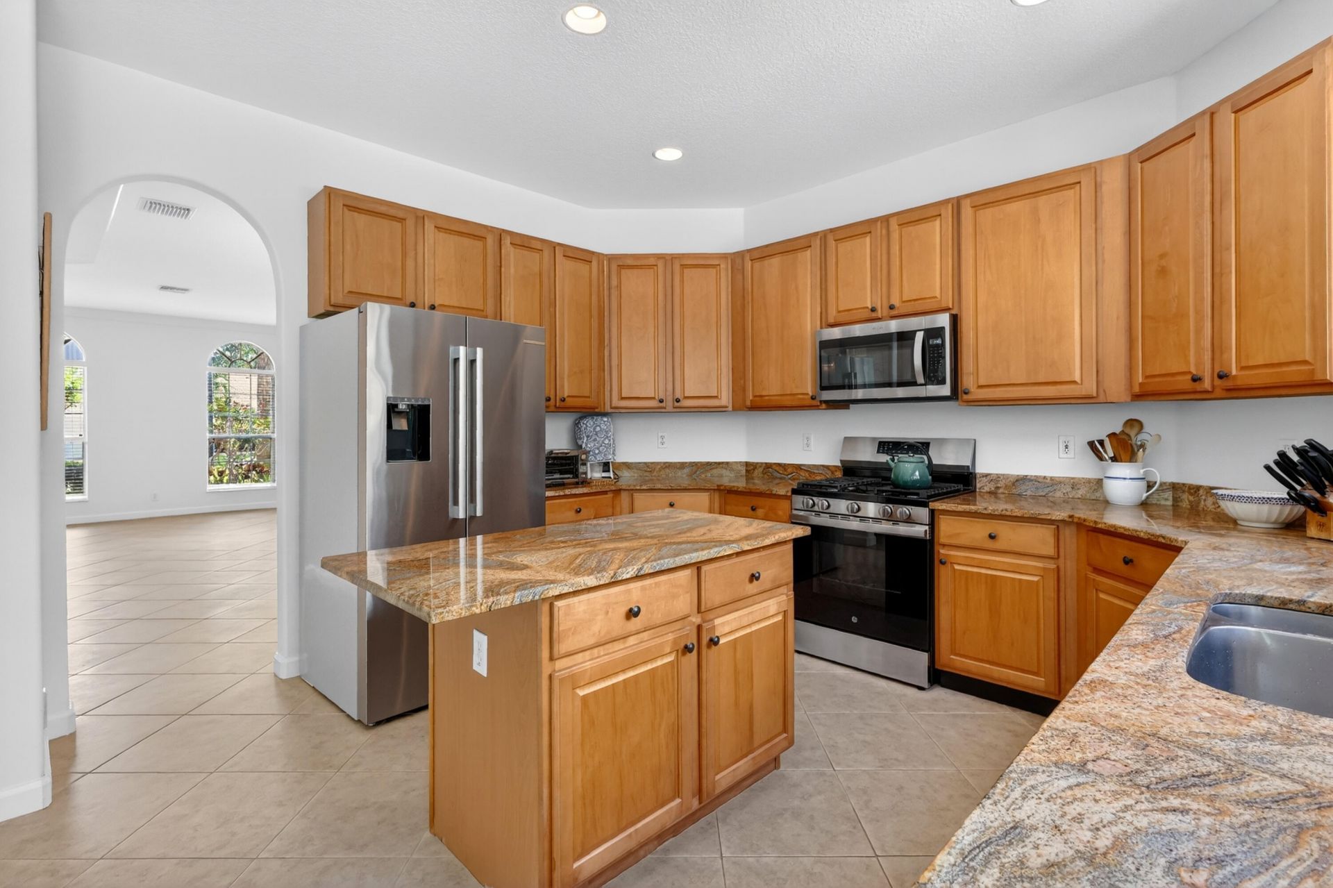 194 Lone Pine Drive, Palm Beach Gardens, FL 33410 Photo