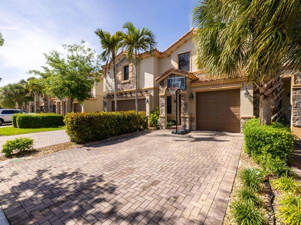 4047 Allerdale Place, Coconut Creek, FL 33073