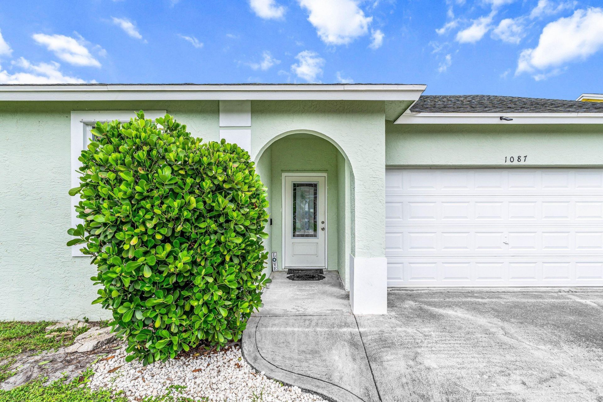 1087 Salmon Isle, Greenacres, FL 33413 Photo