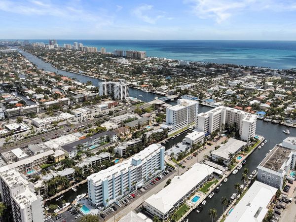 3051 NE 48th Street, Unit 702, Fort Lauderdale, FL 33308