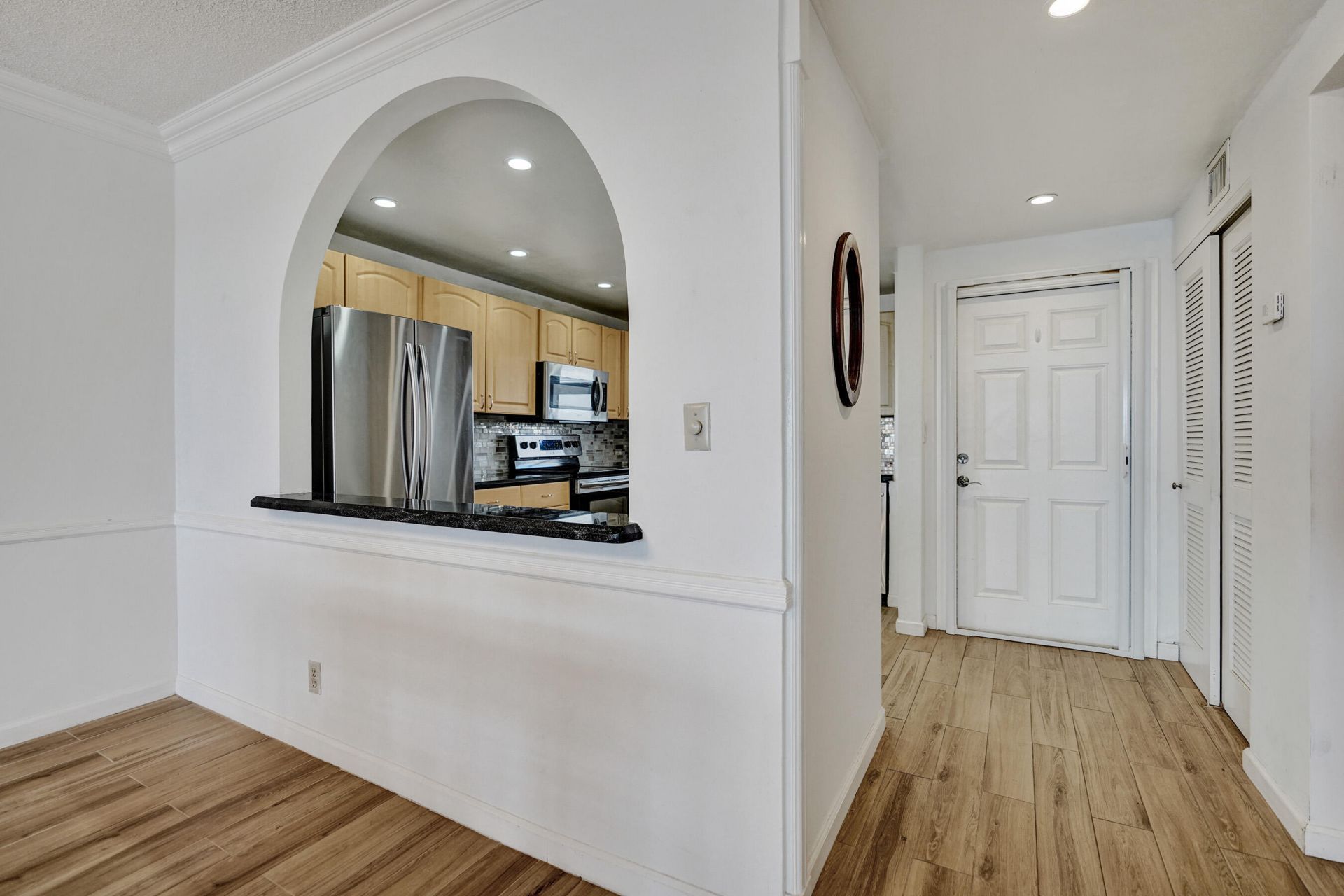 3051 NE 48th Street, Unit 702, Fort Lauderdale, FL 33308 Photo