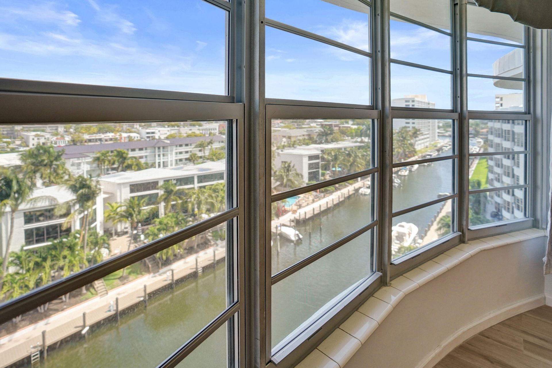 3051 NE 48th Street, Unit 702, Fort Lauderdale, FL 33308 Photo