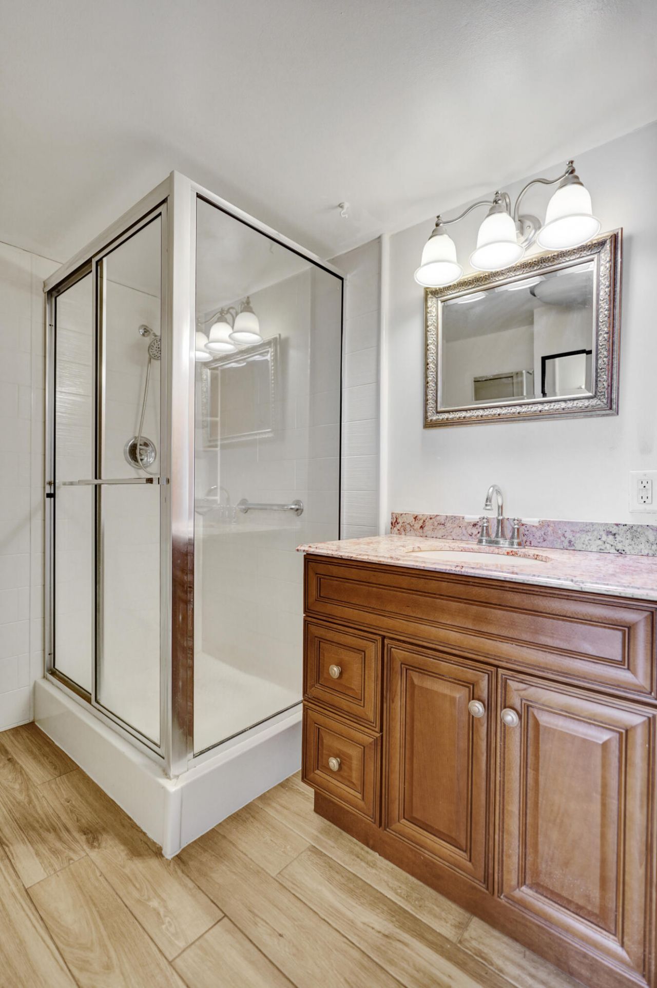 3051 NE 48th Street, Unit 702, Fort Lauderdale, FL 33308 Photo