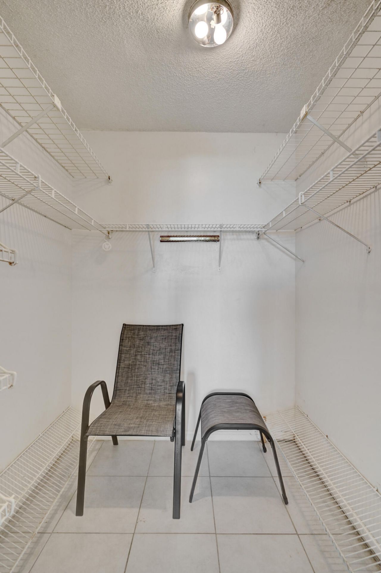 3051 NE 48th Street, Unit 702, Fort Lauderdale, FL 33308 Photo