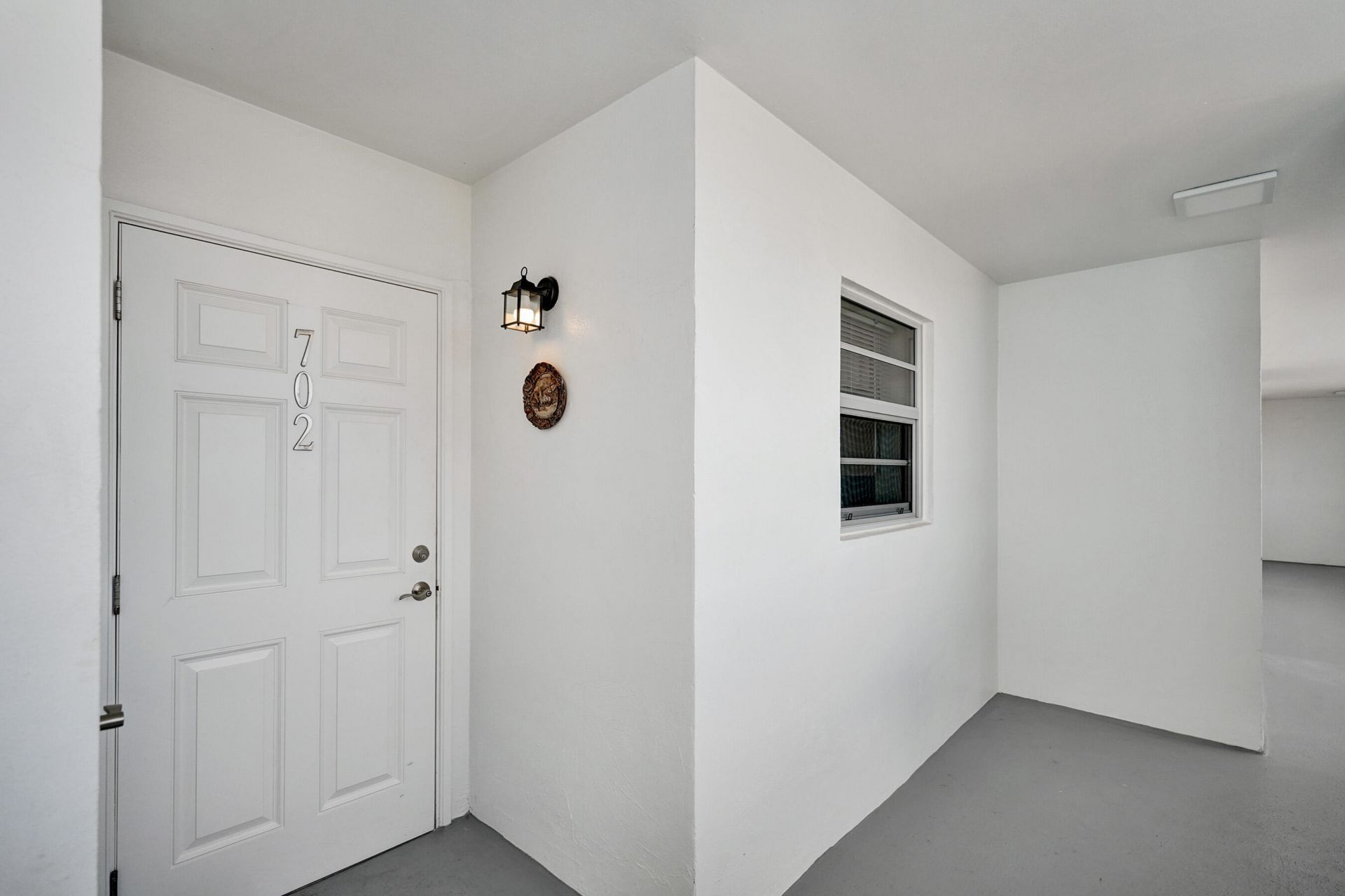 3051 NE 48th Street, Unit 702, Fort Lauderdale, FL 33308 Photo