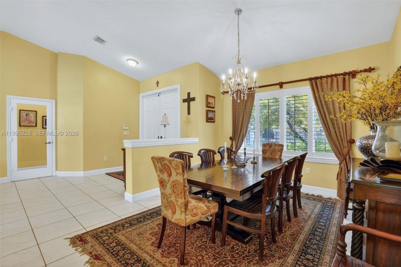 6462 SW 93rd Pl, Miami, FL 33173 Photo