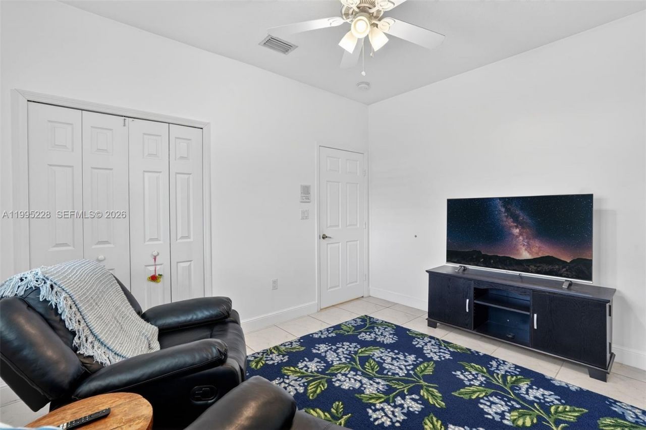 6462 SW 93rd Pl, Miami, FL 33173 Photo