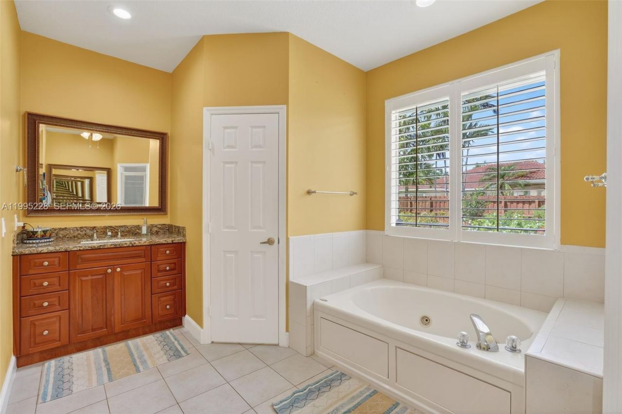 6462 SW 93rd Pl, Miami, FL 33173 Photo