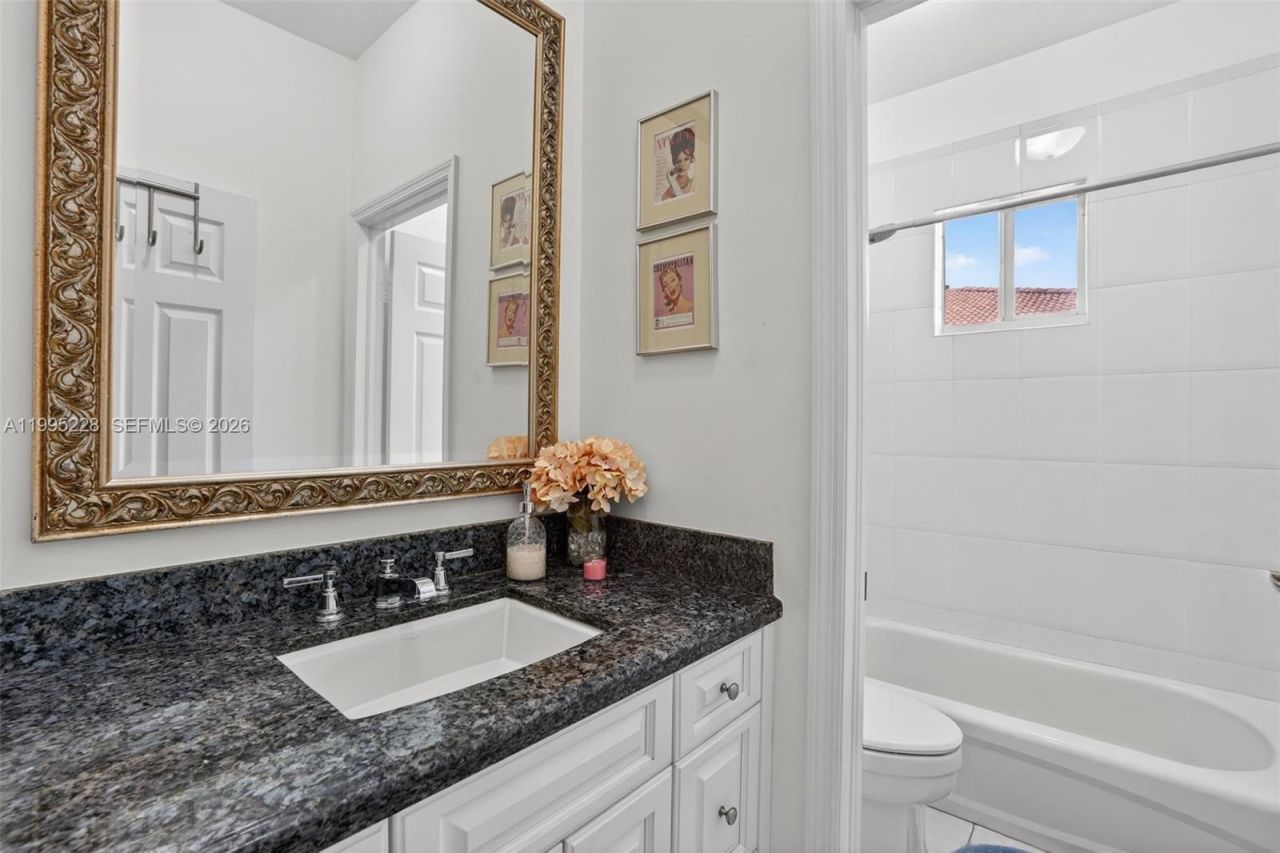 6462 SW 93rd Pl, Miami, FL 33173 Photo