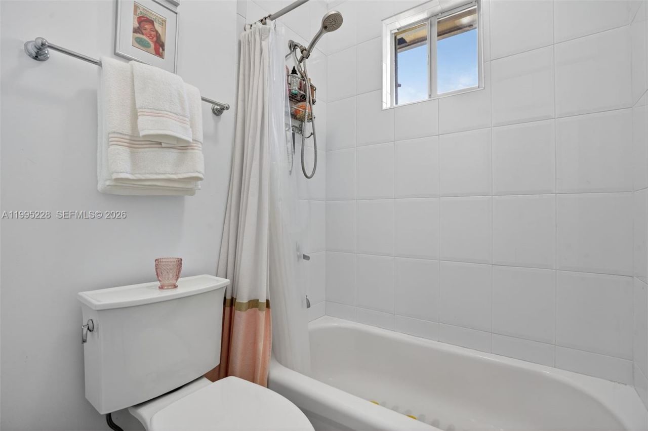 6462 SW 93rd Pl, Miami, FL 33173 Photo