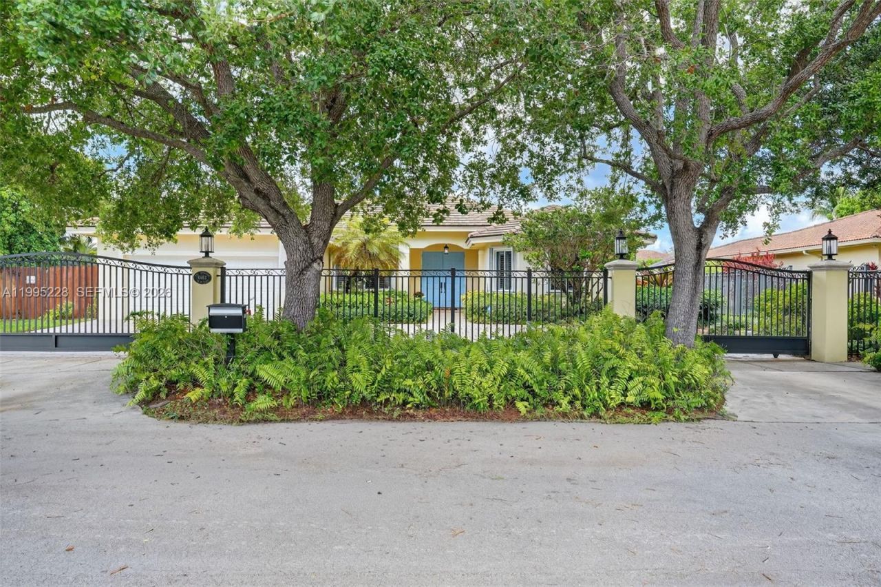 6462 SW 93rd Pl, Miami, FL 33173 Photo