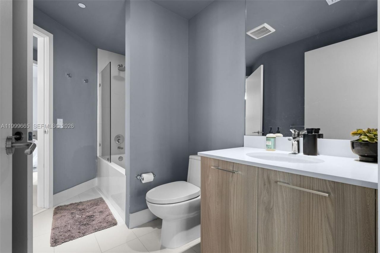 501 NE 31st St, Unit 2906, Miami, FL 33137 Photo