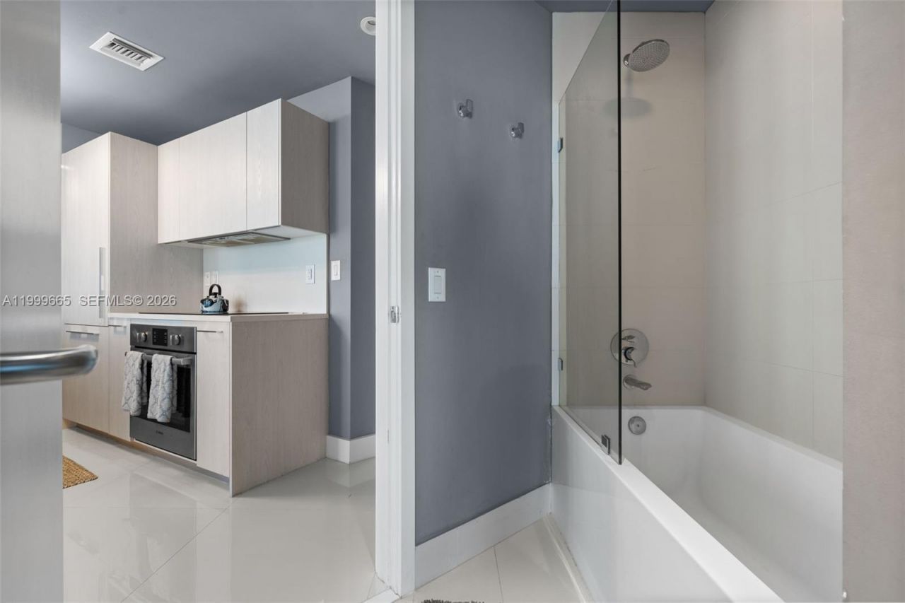 501 NE 31st St, Unit 2906, Miami, FL 33137 Photo