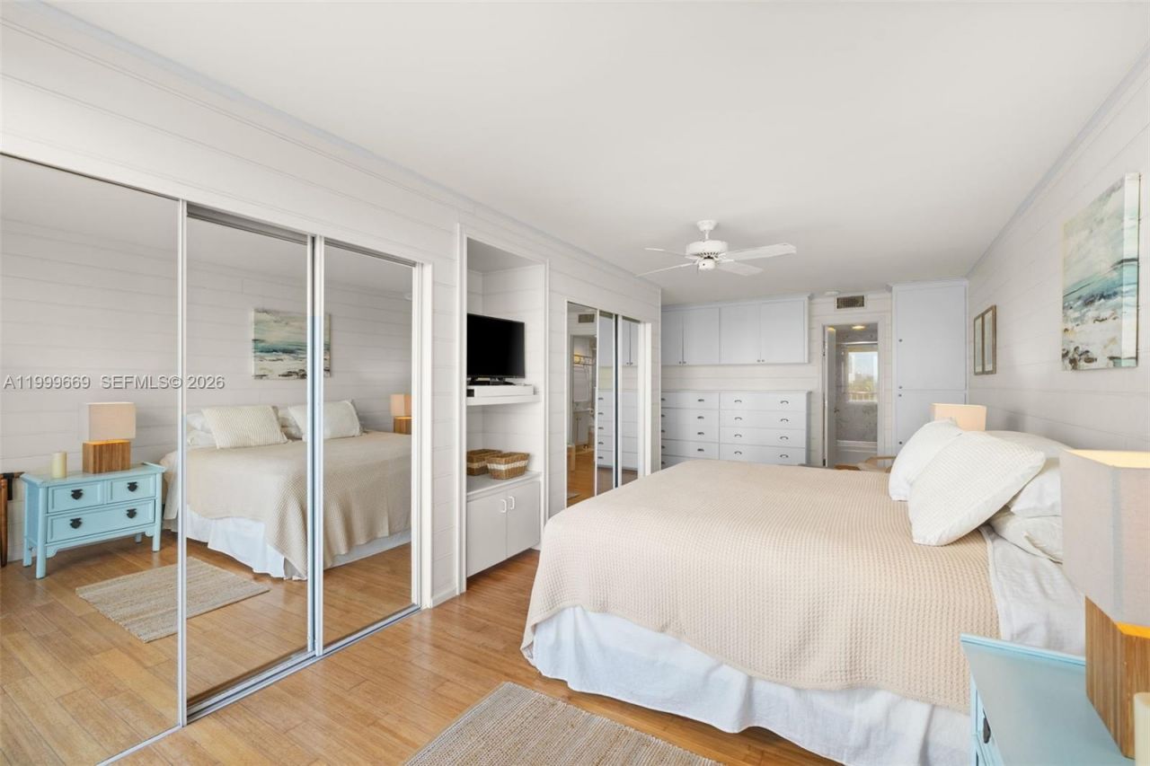 177 Ocean Lane Dr, Unit 703, Key Biscayne, FL 33149 Photo