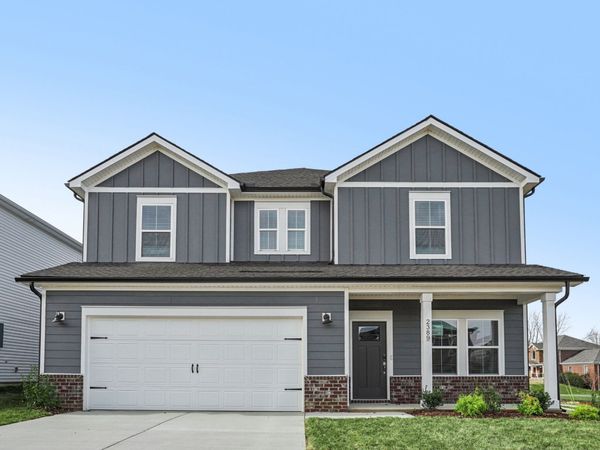 2389 Woodmeadow Dr, Clarksville, TN 37043