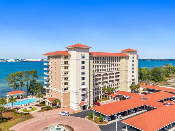 2400 Grandiflora Boulevard , Unit 1002, Panama City, FL 32408