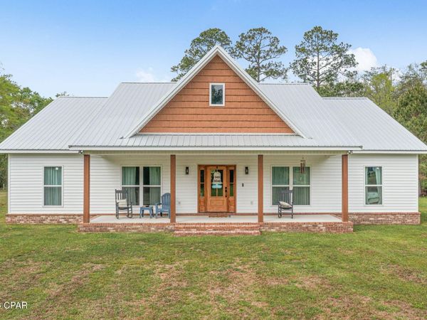 1148 Alex Brown Road , Bonifay, FL 32425