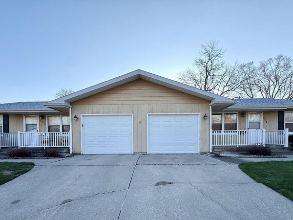 519-21 S Clark Street, Carroll, IA 51401