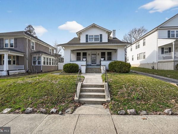 25 EVERGREEN, EAGLEVILLE, PA 19403