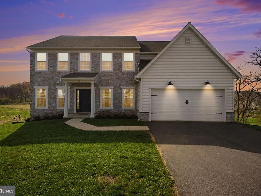 22 Walton Hill Circle, Lititz, PA 17543 Main Photo