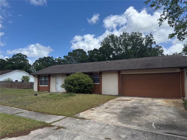 701 KINGS COVE COURT , ORLANDO, FL 32807