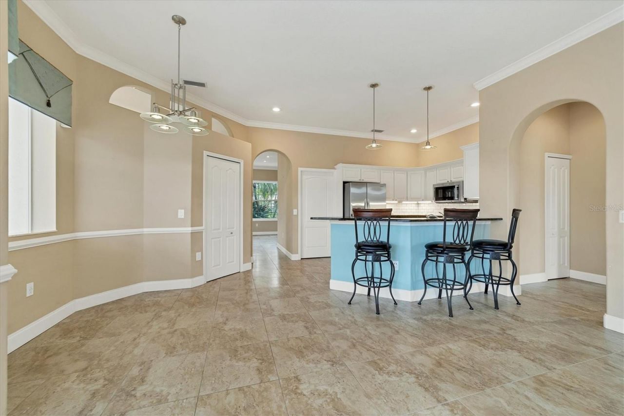 11709 Clubhouse Drive, Lakewood Ranch, FL 34202 Photo